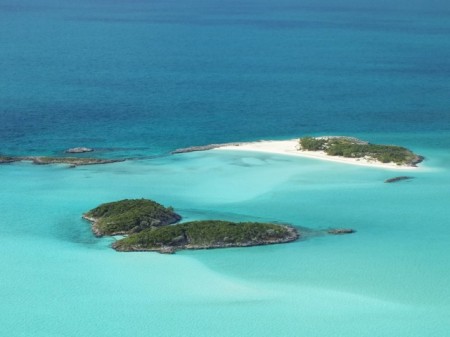 Twin Cay