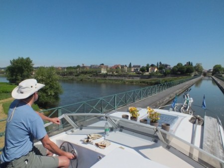 Crossing the Loire into Digoin